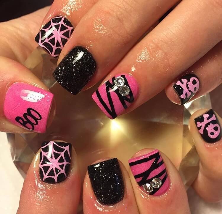 Black Cat Nail Design