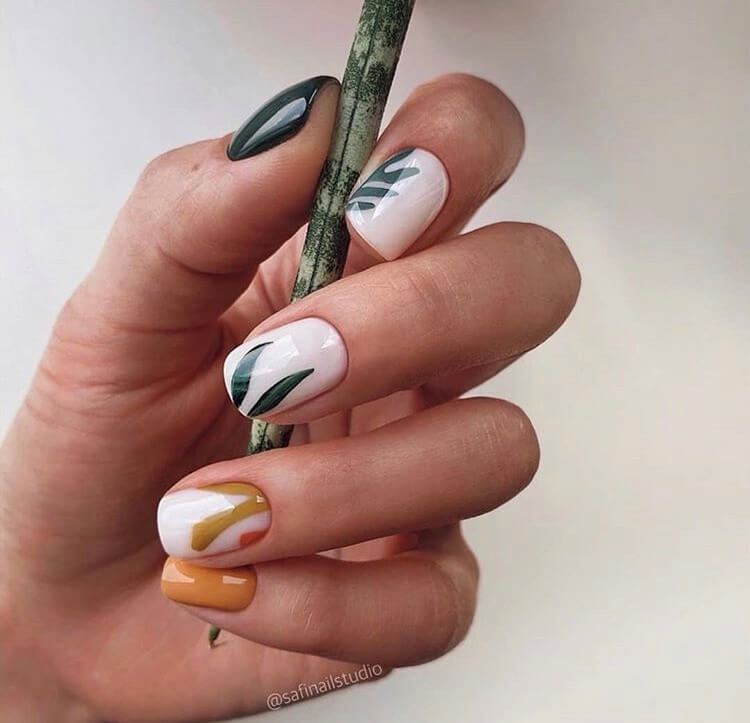 Are you looking for gel short nails for summer 2020? Check out these 21 nail design ideas with the best colors for summer and the best design elements that are simple and cute.