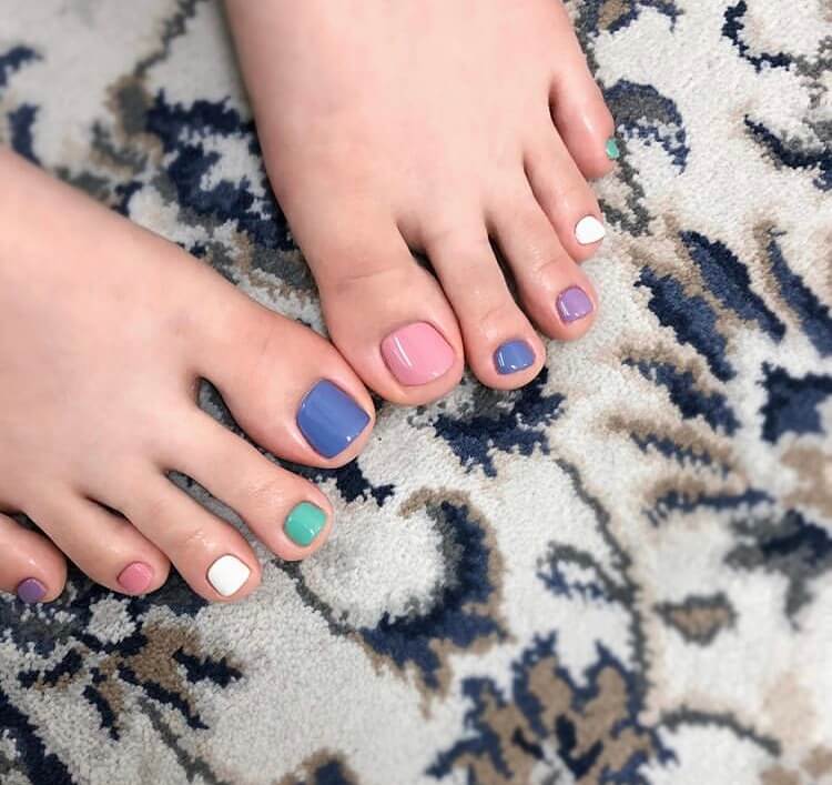 Are you looking for pretty toe nail design in summer? Look here, check these 26 popular toe nail ideas, you can get inspiration and get your own design
