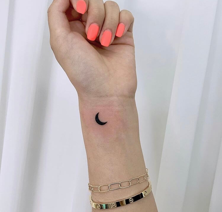Moon Cool And Simple Small Tattoo Ideas For Women