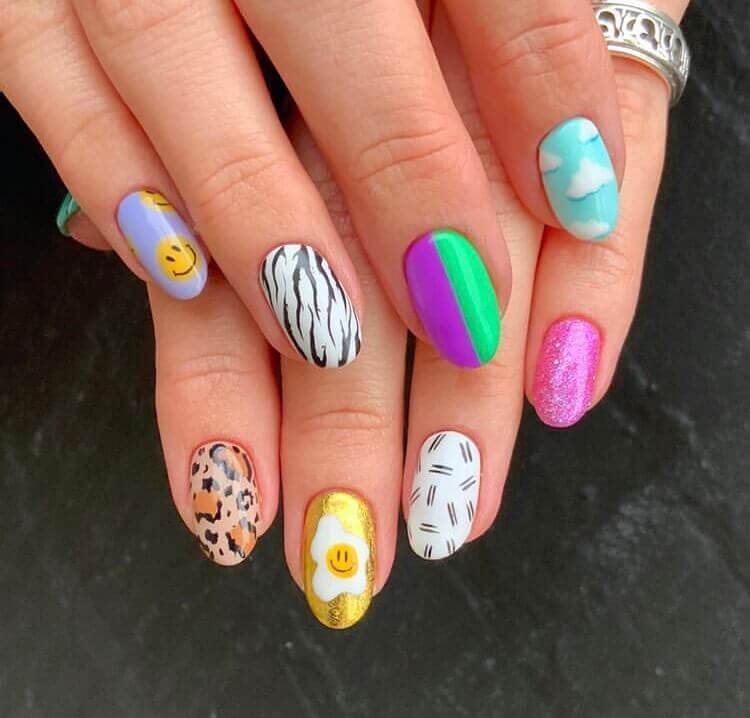 Colorful nails design