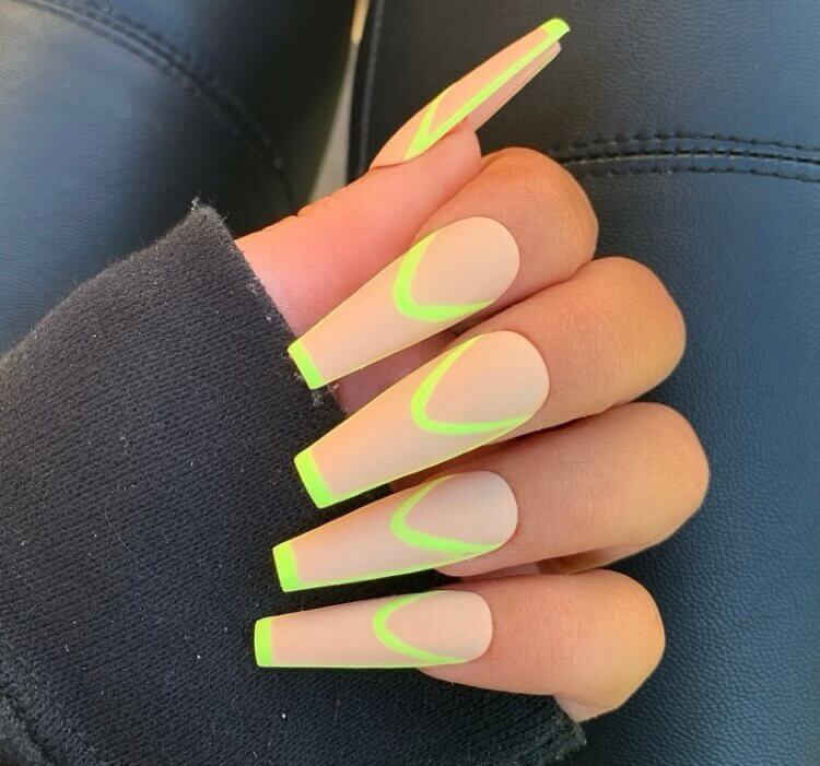 Colorful nails design