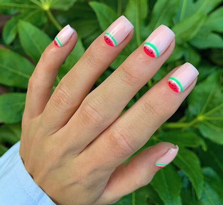 Colorful nails design