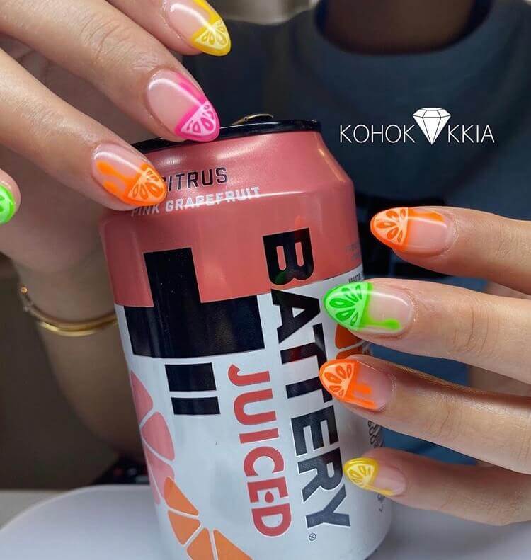 Colorful nails design