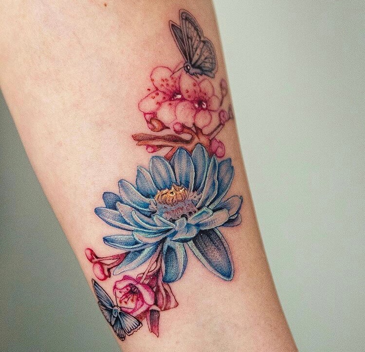 Flower tattoo design ideas