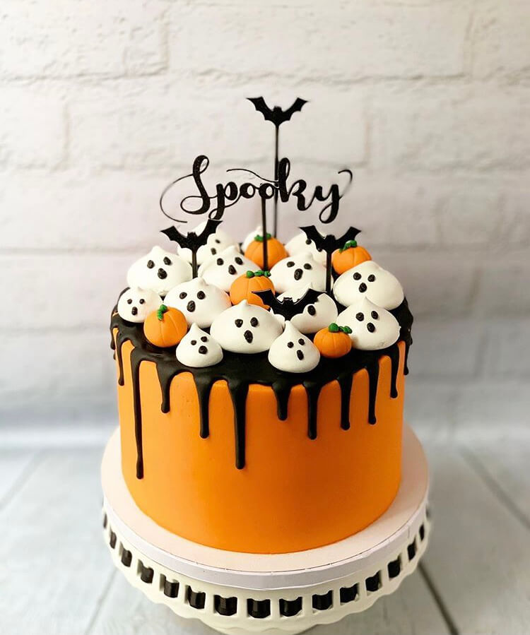 Cute And Cool Halloween Cake Ideas