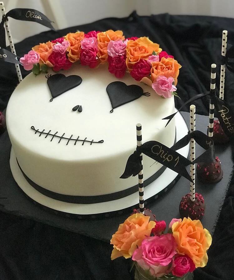 Cute And Cool Halloween Cake Ideas