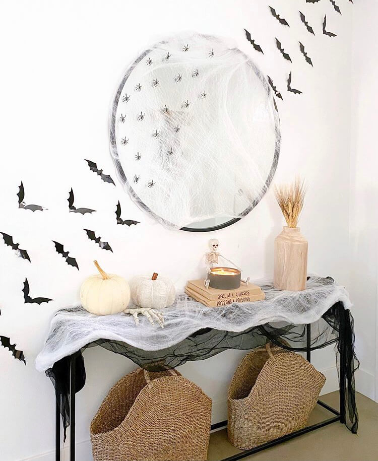 Halloween foyer decoration ideas