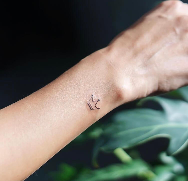 29 Meaningful And Unique Designs For Mini Tattoo