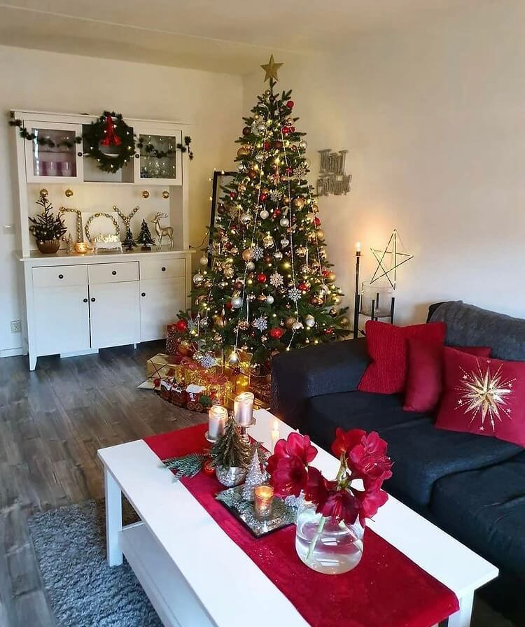 Christmas decor is an exciting thing for everyone. Check out these new ideas this year, they will inspire you and they will inspire you and are easy to copy. #Christmasdecor