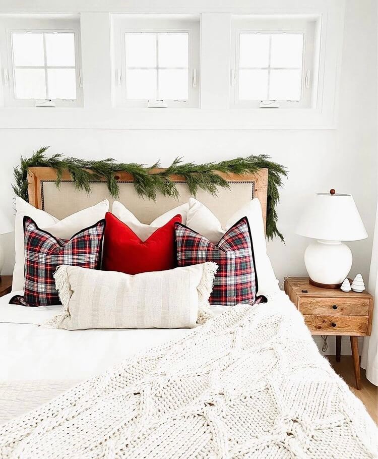 Christmas decor is an exciting thing for everyone. Check out these new ideas this year, they will inspire you and they will inspire you and are easy to copy. #Christmasdecor