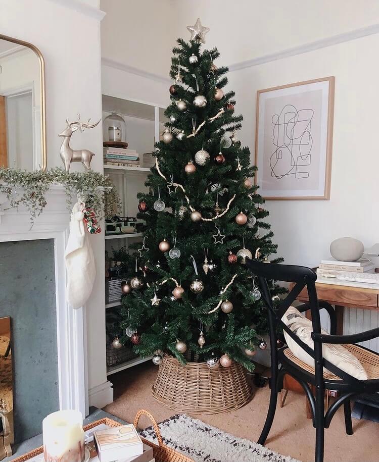 Christmas decor is an exciting thing for everyone. Check out these new ideas this year, they will inspire you and they will inspire you and are easy to copy. #Christmasdecor