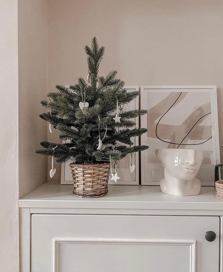 Christmas decor is an exciting thing for everyone. Check out these new ideas this year, they will inspire you and they will inspire you and are easy to copy. #Christmasdecor