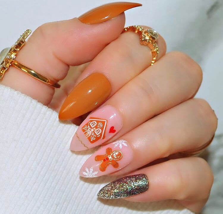 If you are looking for short Christmas nail designs for 2020, you can't miss these ideas, they will inspire you to get the best holiday nail designs of the year. #Christmasnails