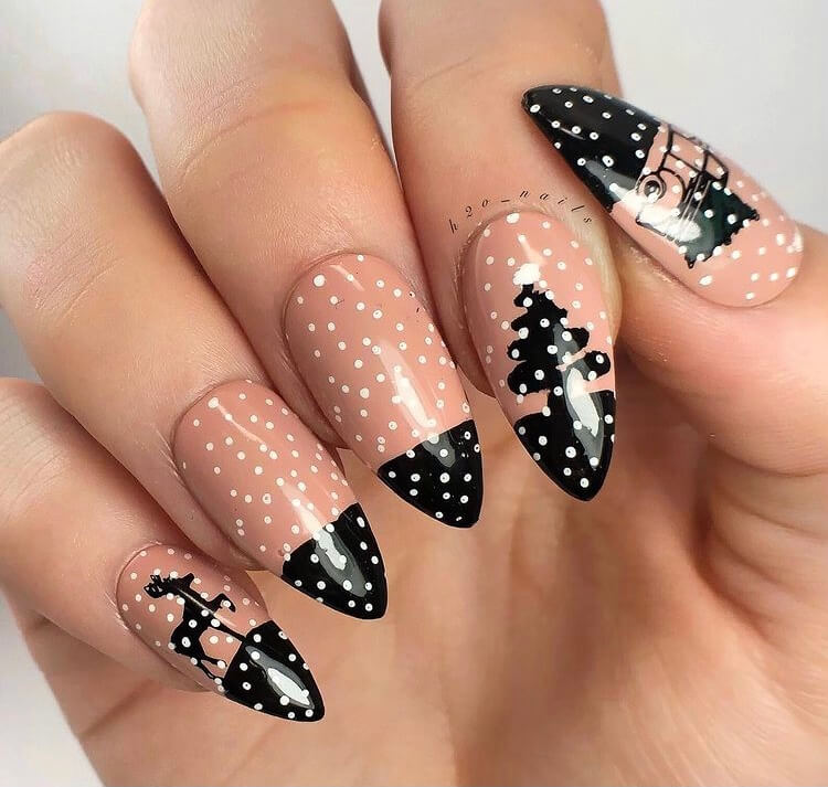 Looking for the trendy winter nails this year? Check out these design ideas and you will be inspired by them.