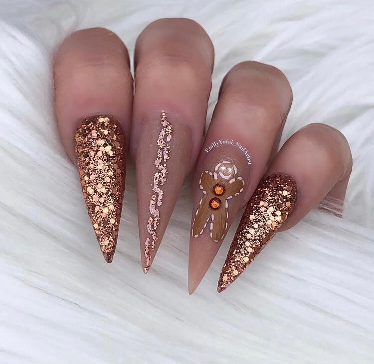 Christmas long acrylic nails must be one of the most popular holiday nail designs. If you are still thinking about which nail style to choose, why not choose this one? It is definitely worth trying.