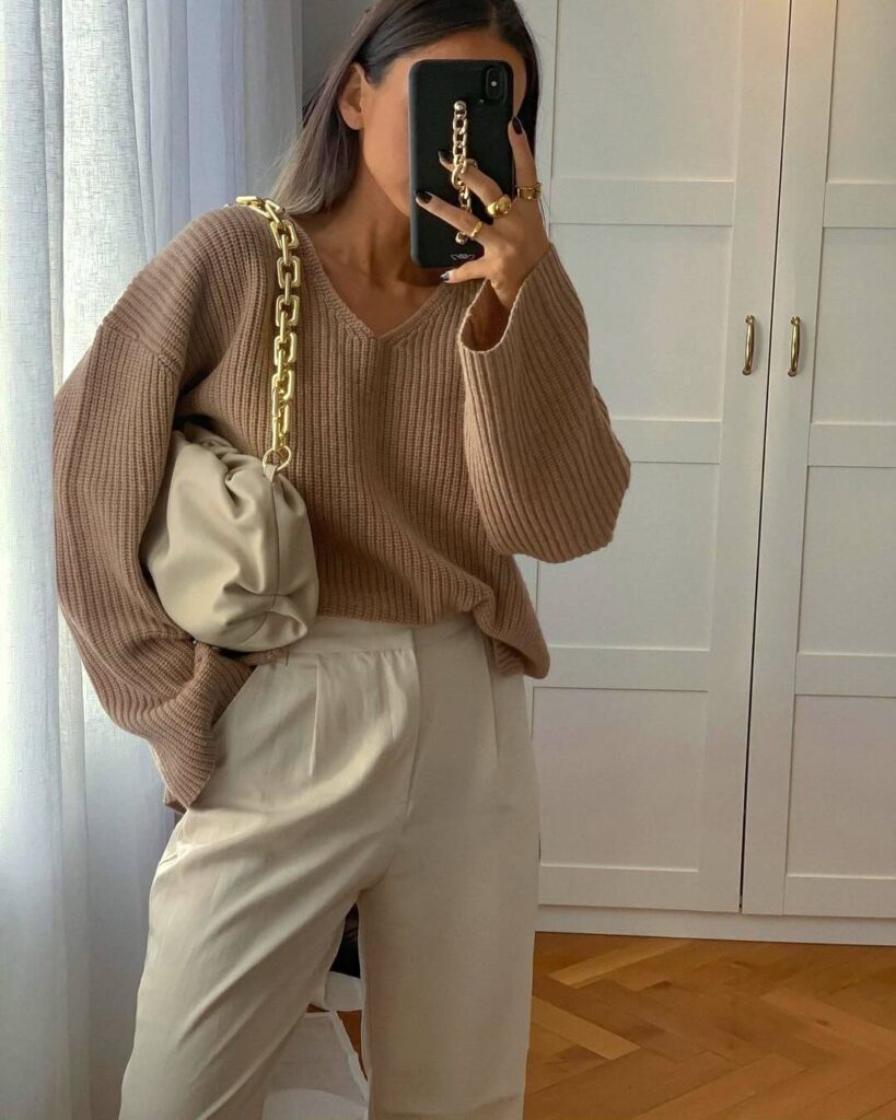 27 Trending Oversized Outfit Ideas For Women