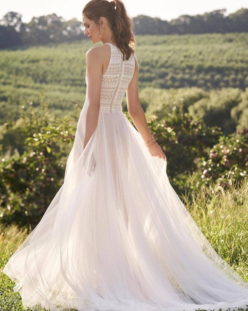 Chic Bohemian Wedding Dress ideas