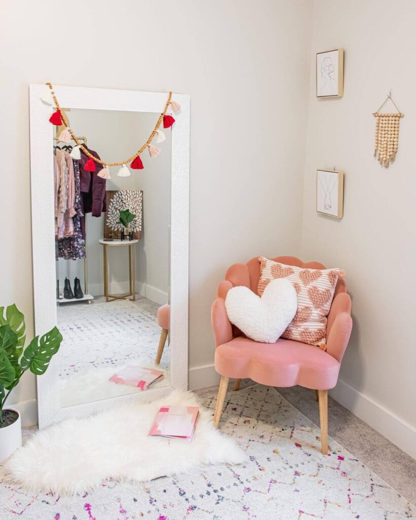 Valentine's Day leisure area decor