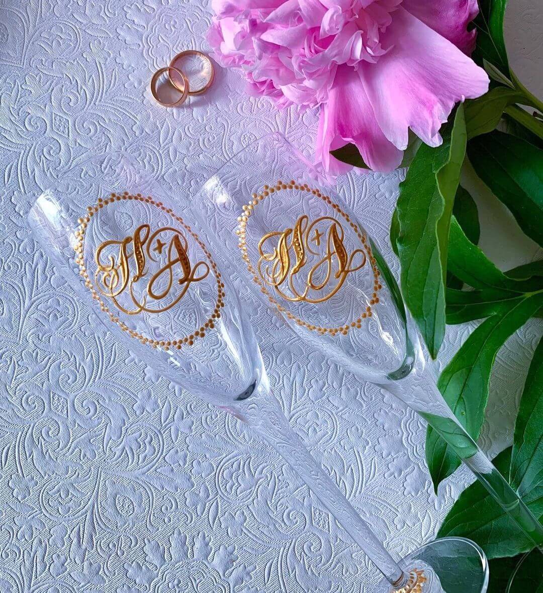 24 Awesome Wedding Glasses Decoration Ideas