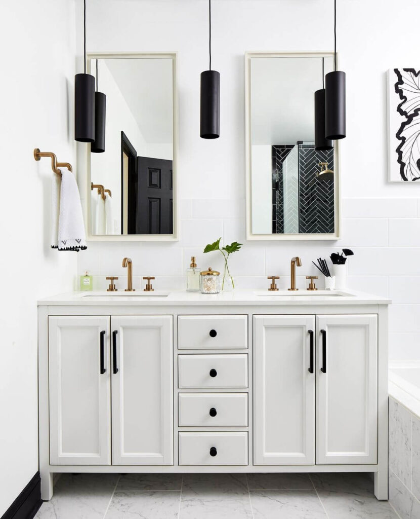 Modern black and white bathroom