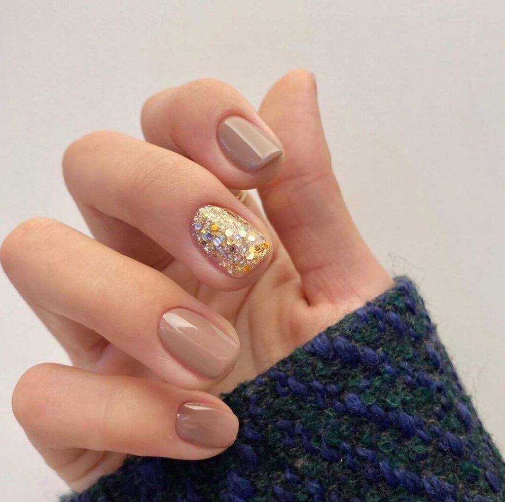 Stunning wedding nail designs