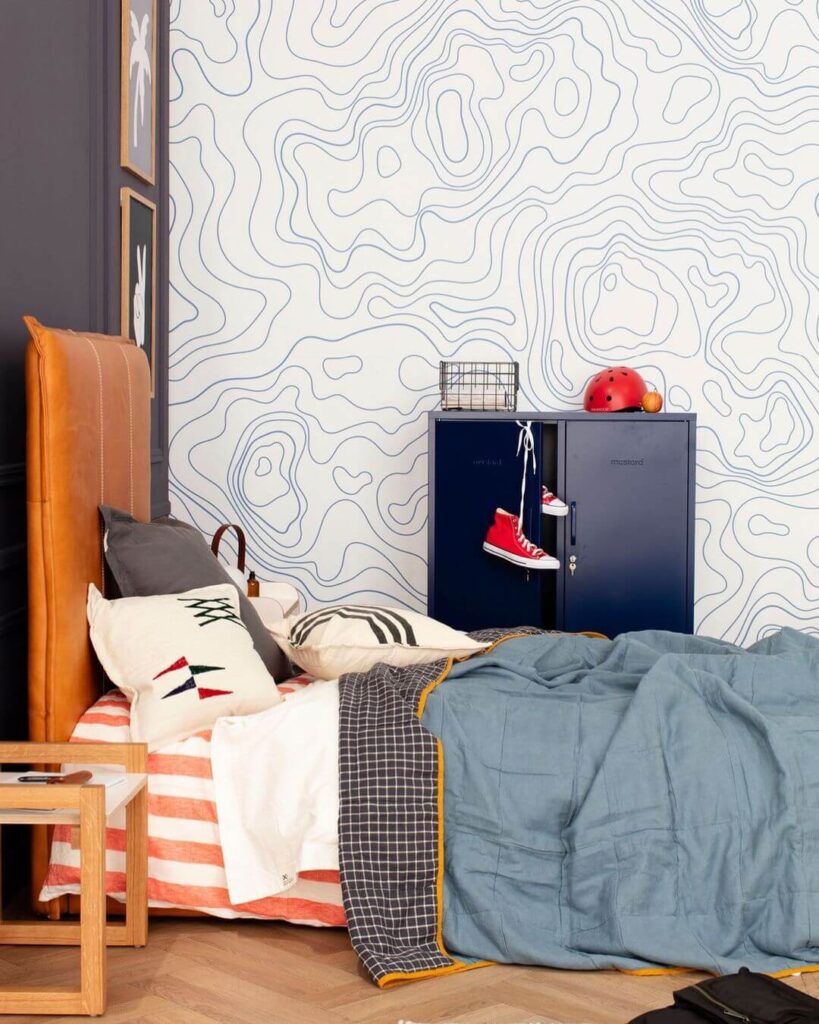 Teen bedroom decoration