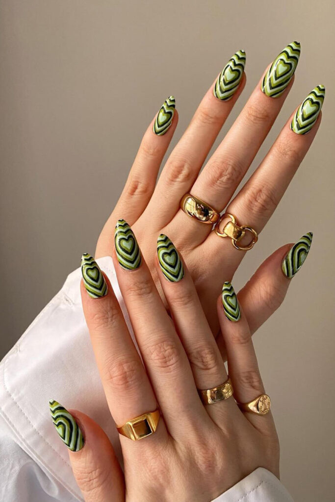 Green heart nails