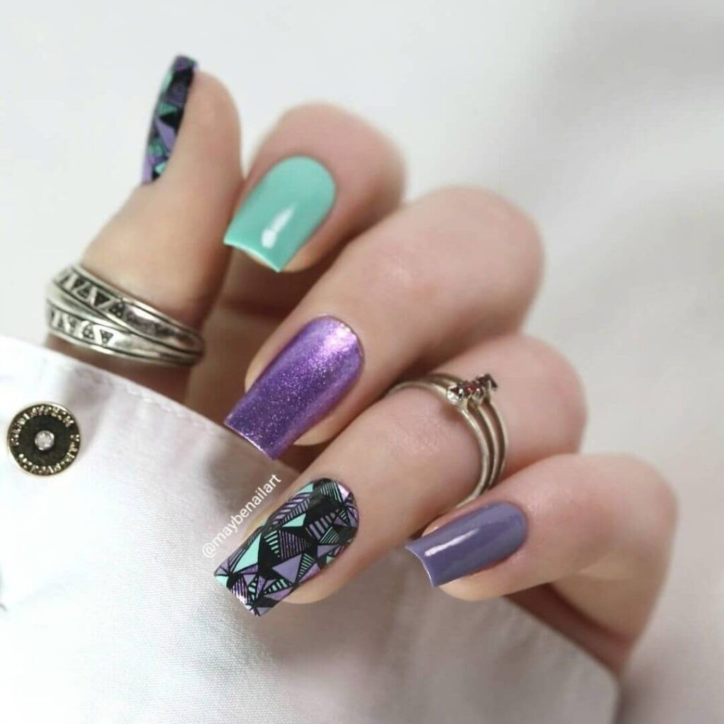 Geometric square nails