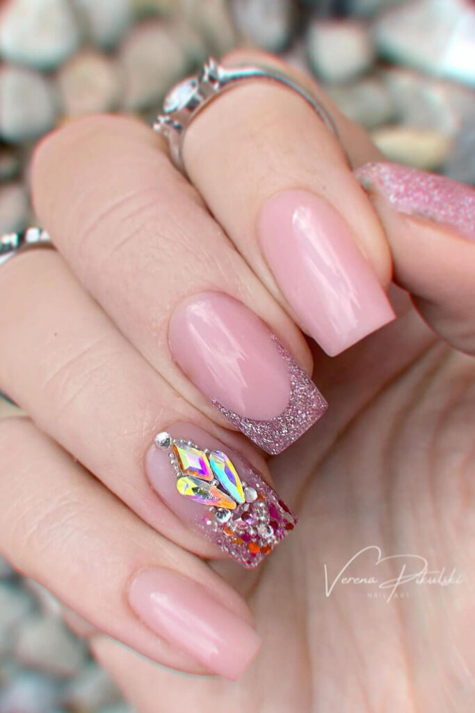 Vintage rose square nails