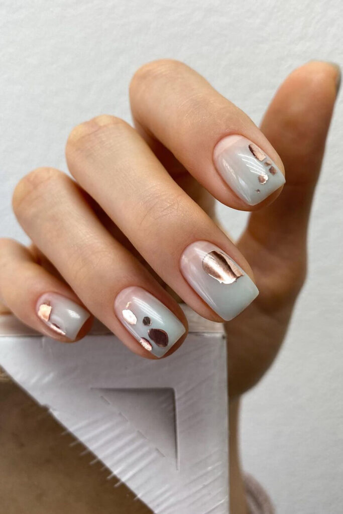 Grey square nails