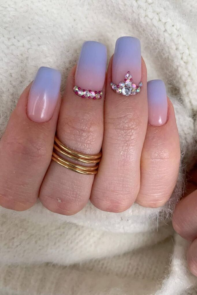 blue ombre nails