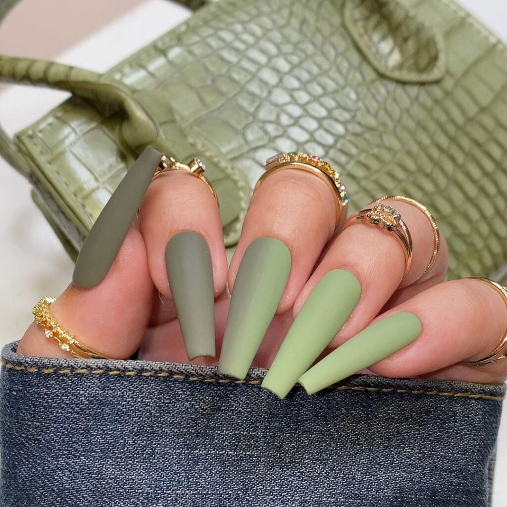 green ombre nails