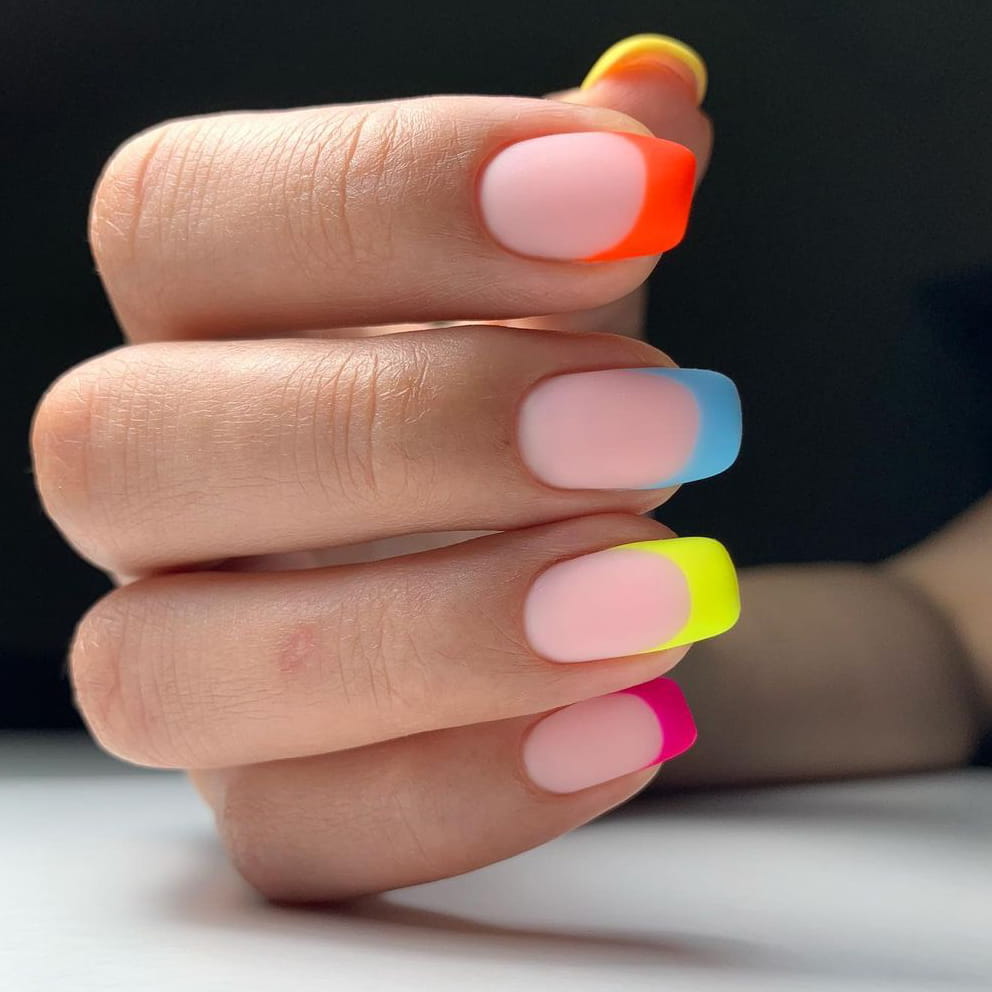 22 Amazing Summer Neon Nail Designs To Try In 2021