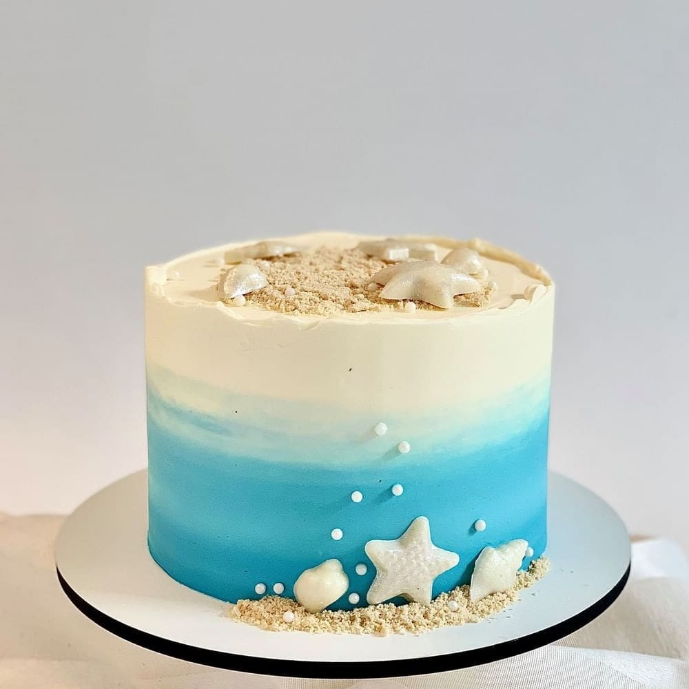 Beach wedding cake