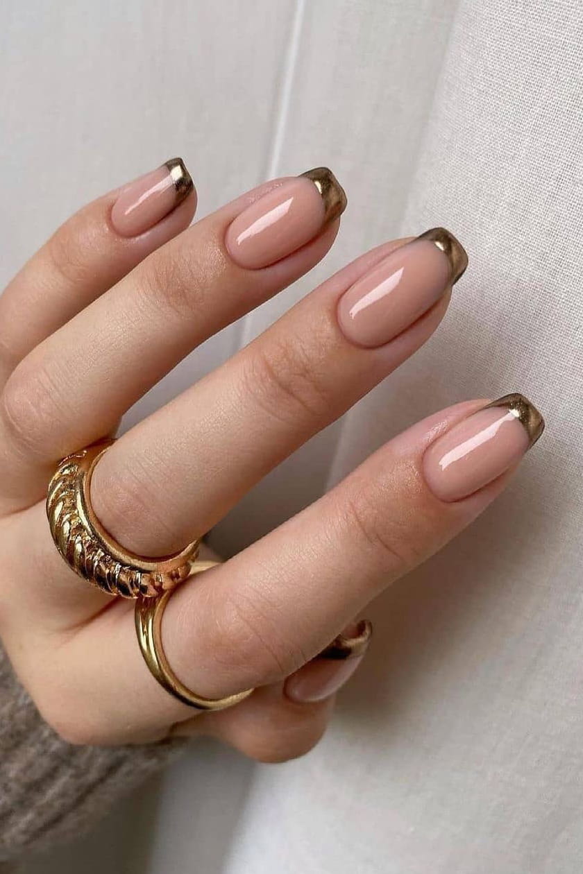 Elegant summer nails