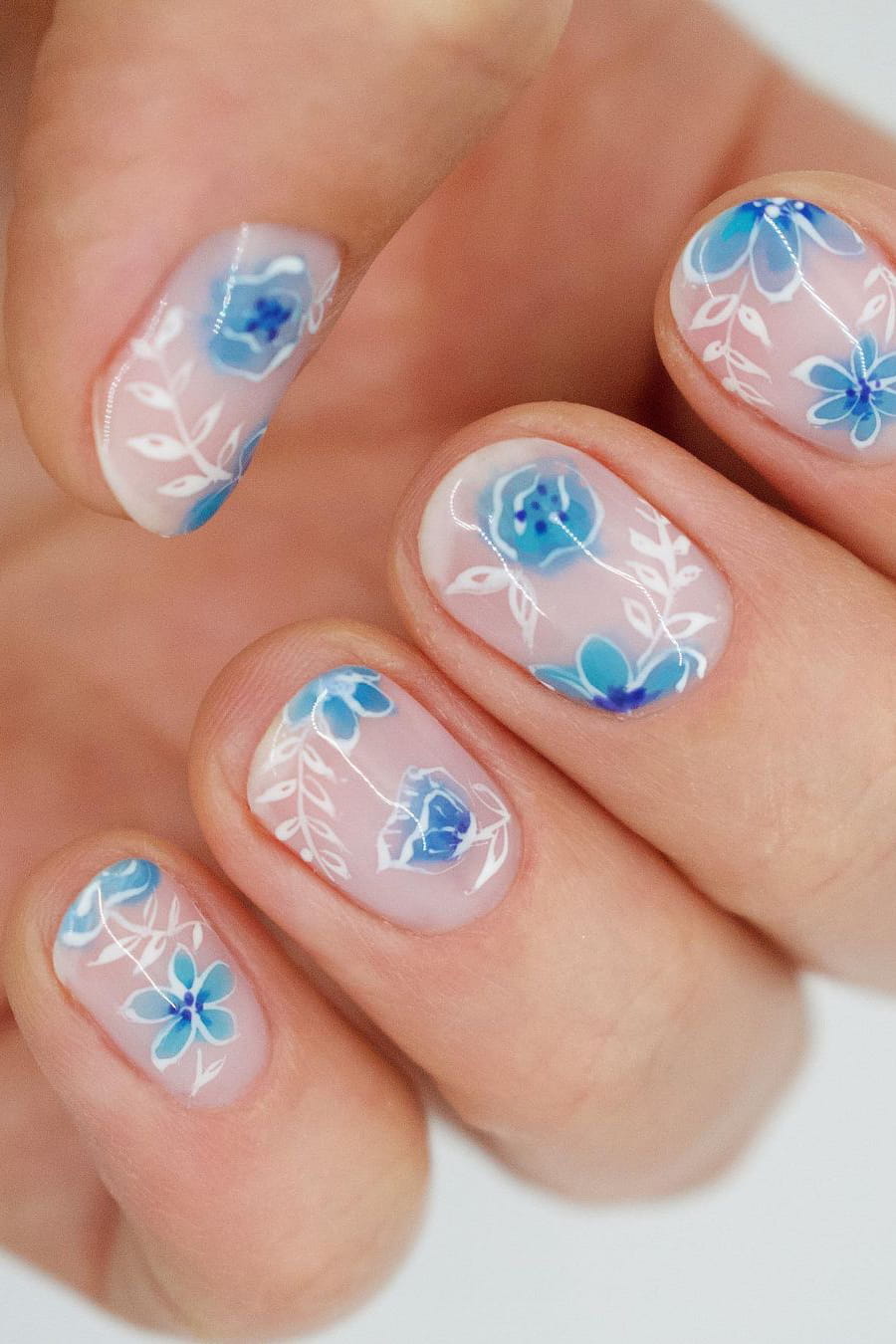 Floral summer short nails