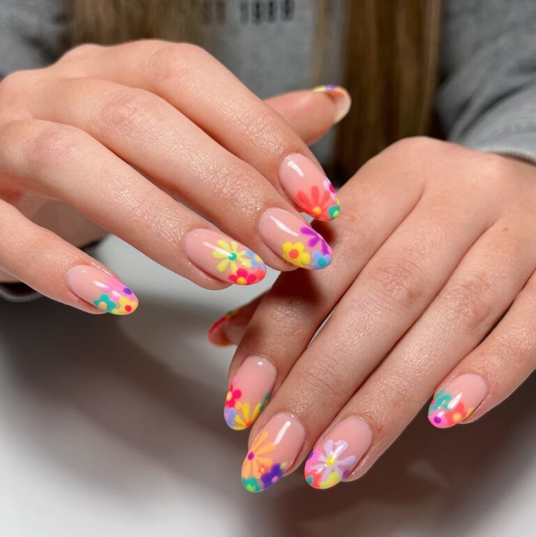 30 Amazing Nail Ideas to Wear This Summer
