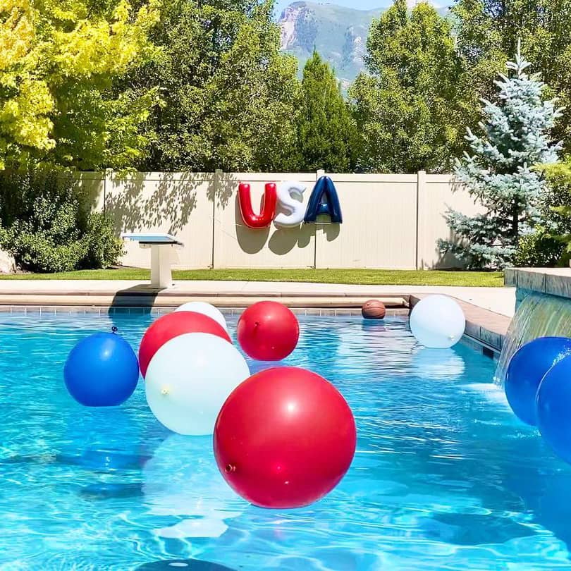 Pool decoration