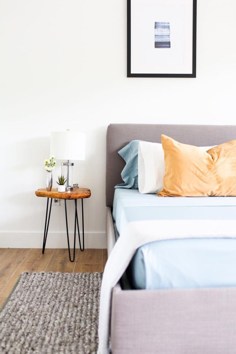 31 Modern Bedroom Decor Ideas From Simple to Luxurious