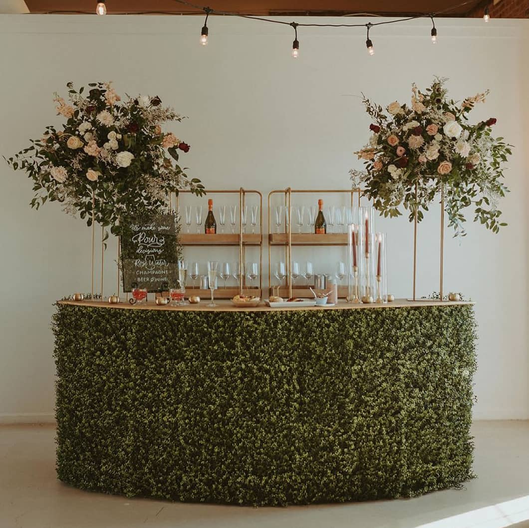 Green Plant Bar