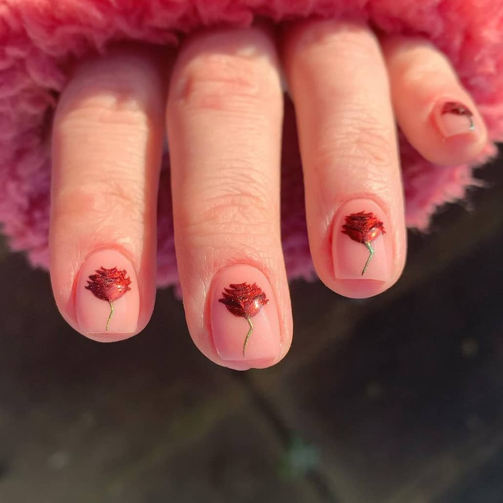 Chrome Rose Short Nails