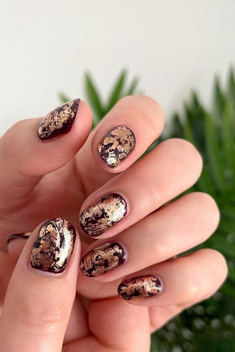 Golden oval nails