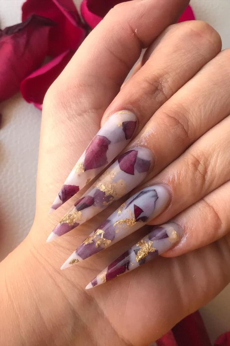 Rose petals stiletto nails