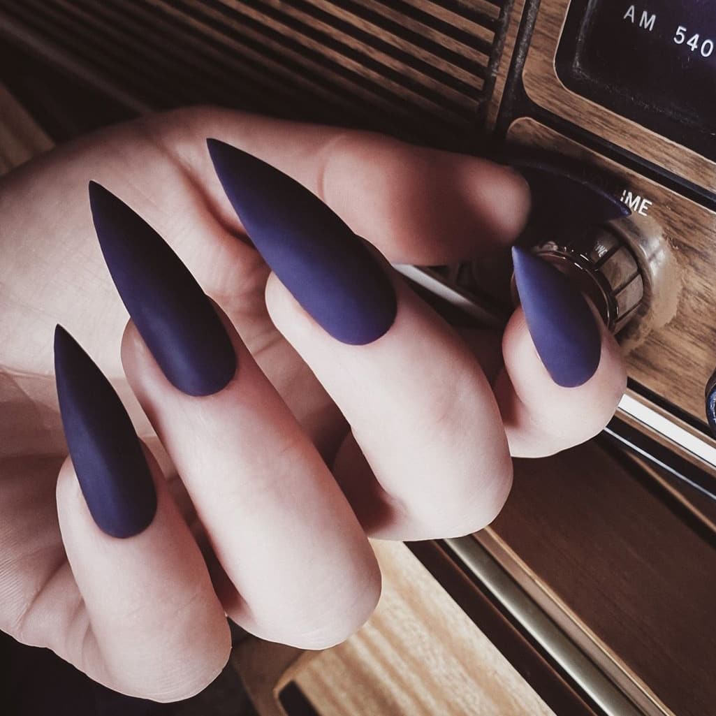 Dark blue autumn nails