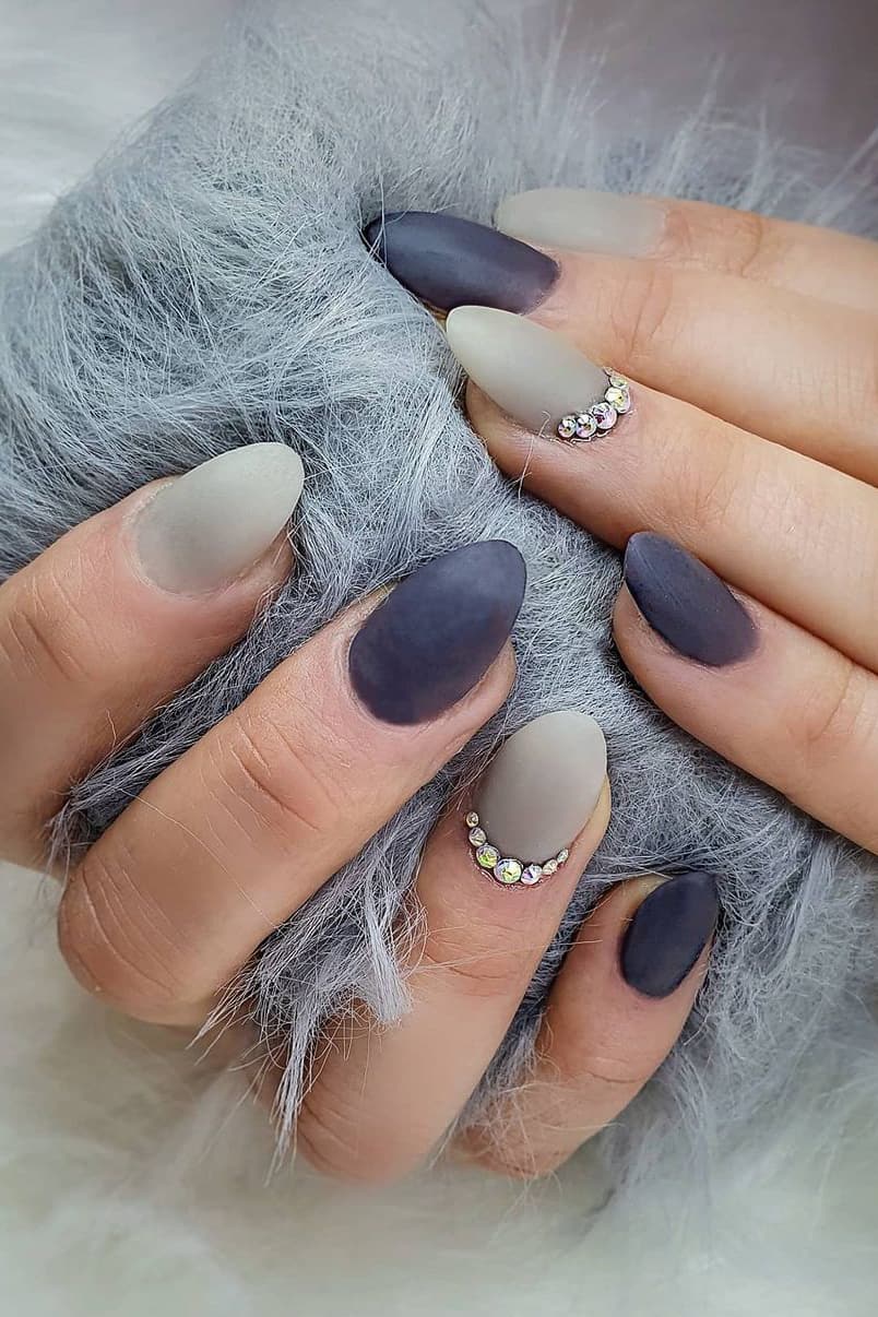 Gray and blue matte nails