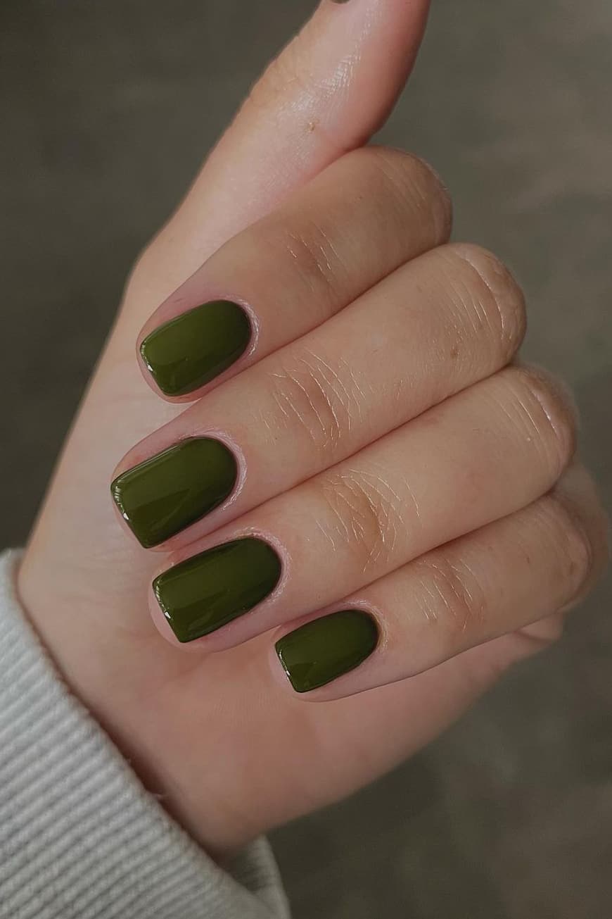 Green autumn nails