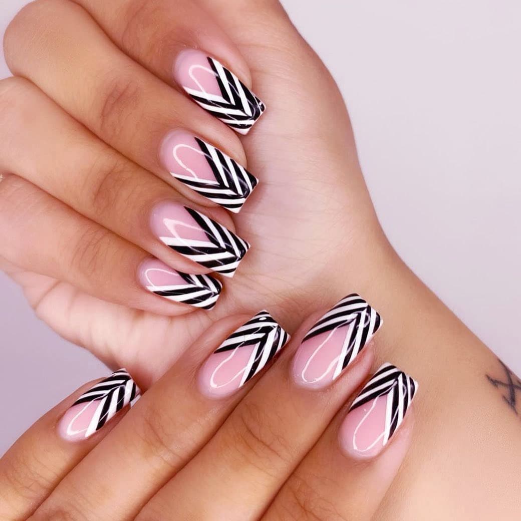 Modern black and white nails