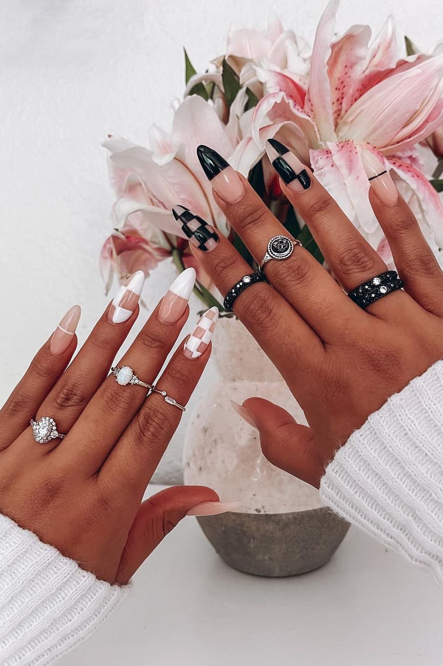 Trendy black and white nails