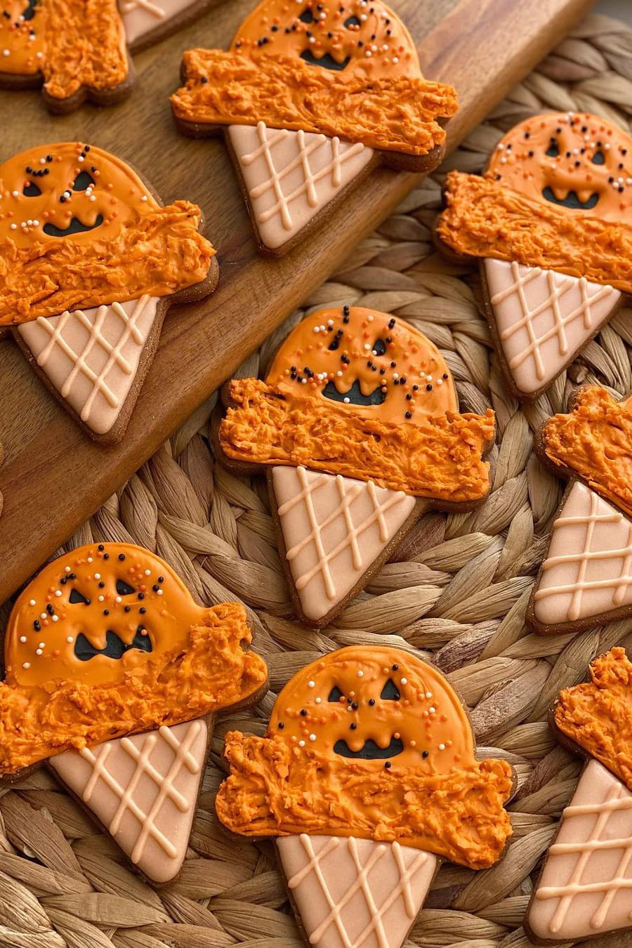 Halloween ice cream cookies